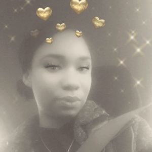 Meet your Posher, Brittney